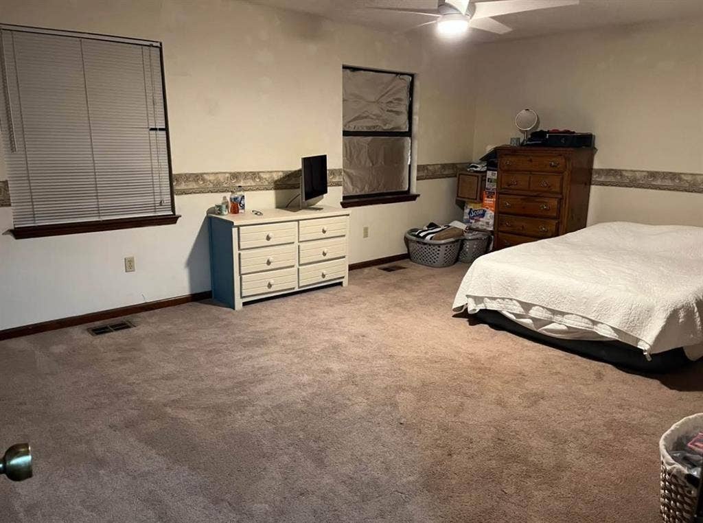 Master bedroom $.