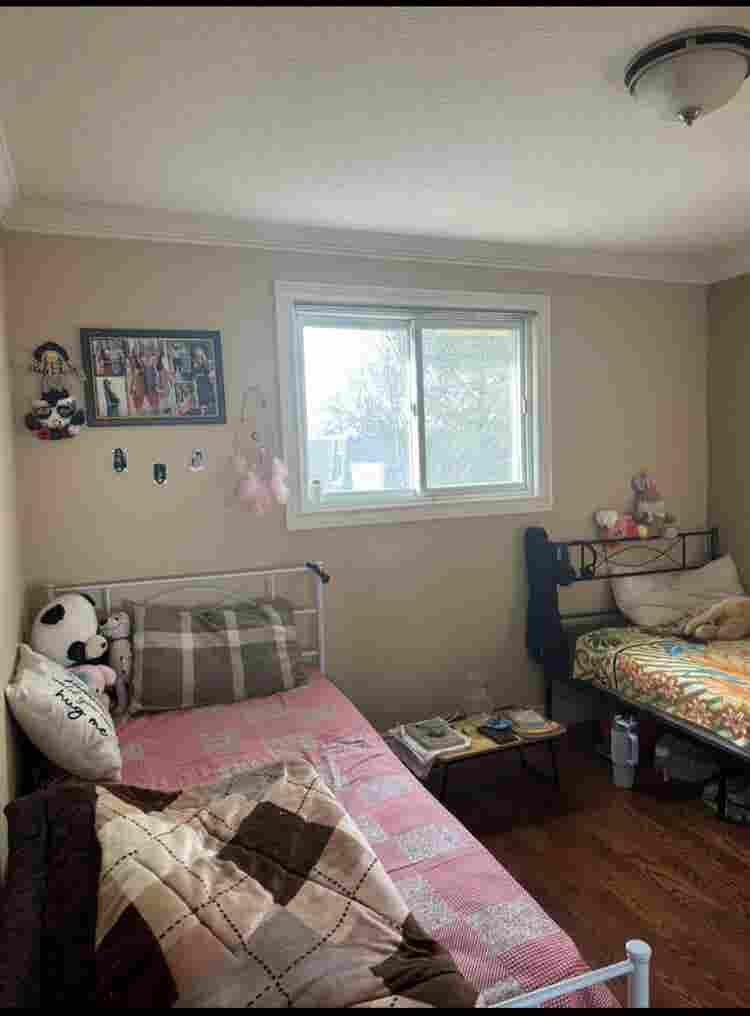 Room for rent on sharing