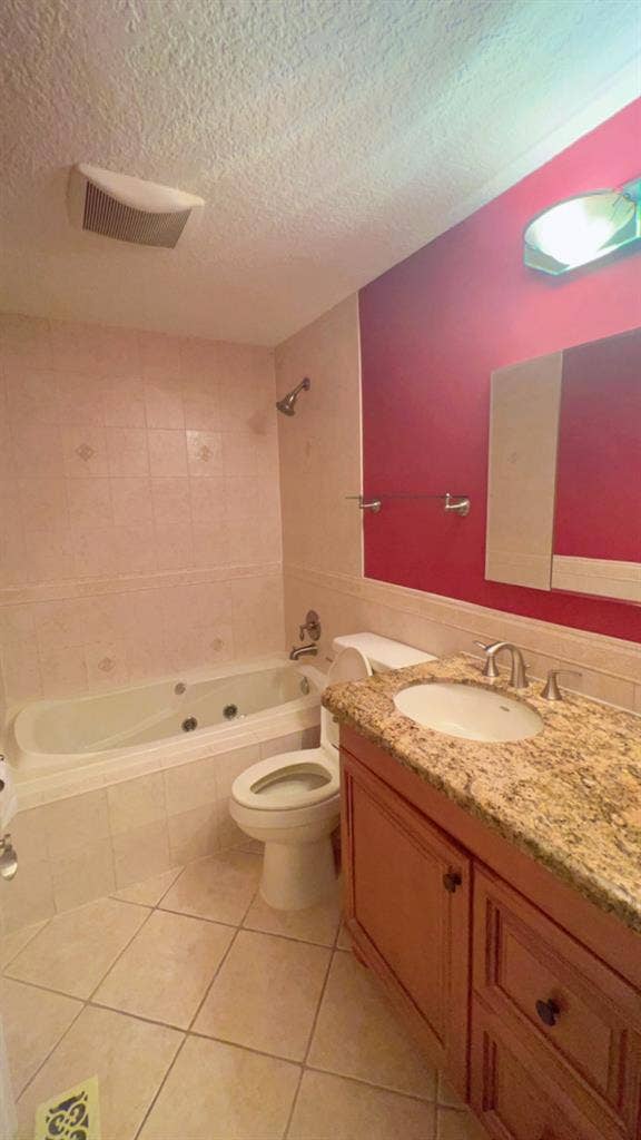 Room for rent on sharing