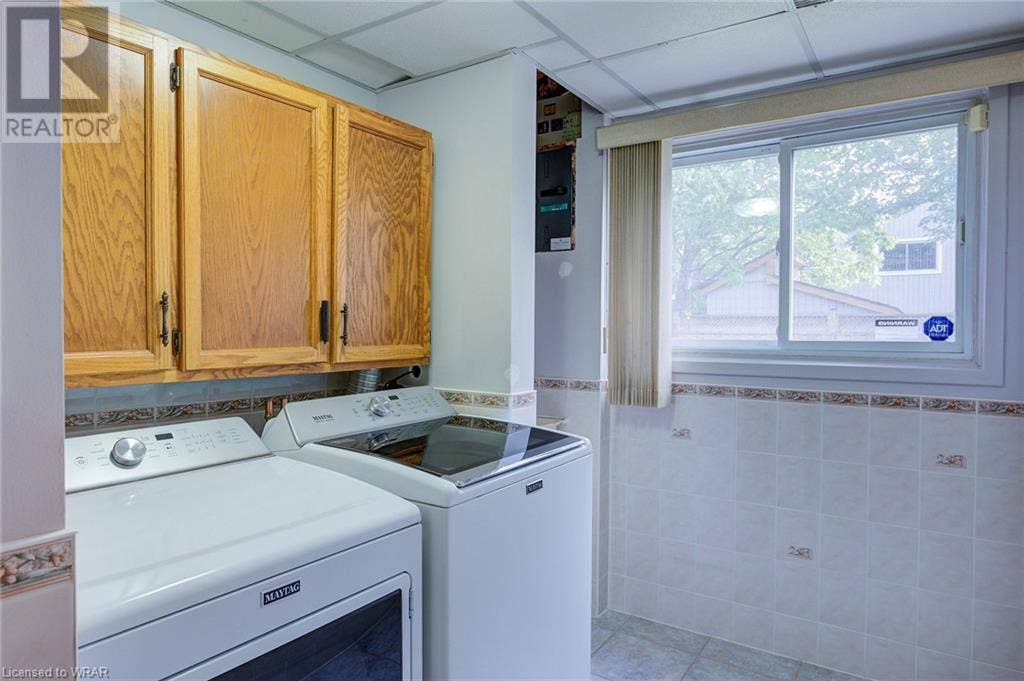 Room for rent on sharing
