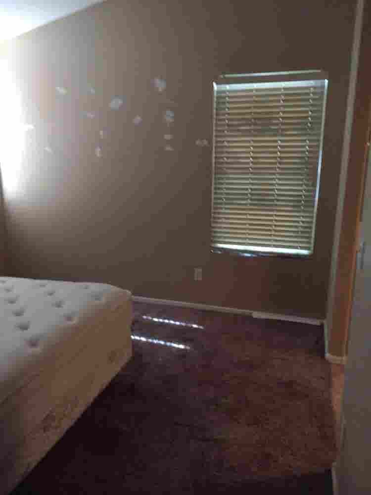 Master bedroom for rent