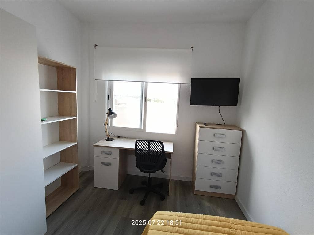 HABITACIONES EN SAN JUAN DE ALICANT