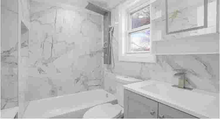 Master Bedroom - Female only Home