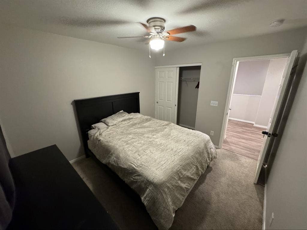 Private room for rent