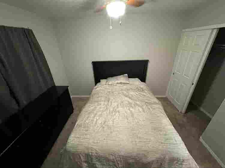 Private room for rent