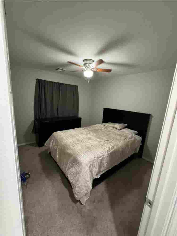 Private room for rent