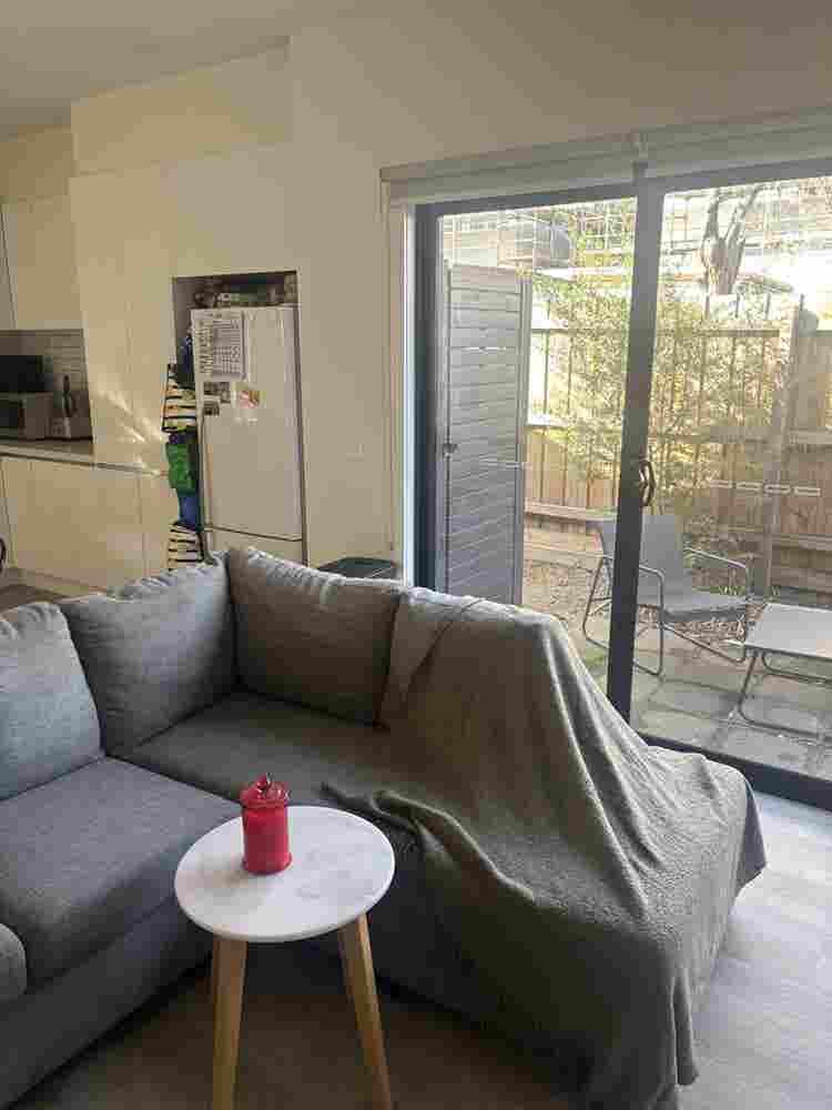 ROOM FOR RENT HEIDELBERG WEST