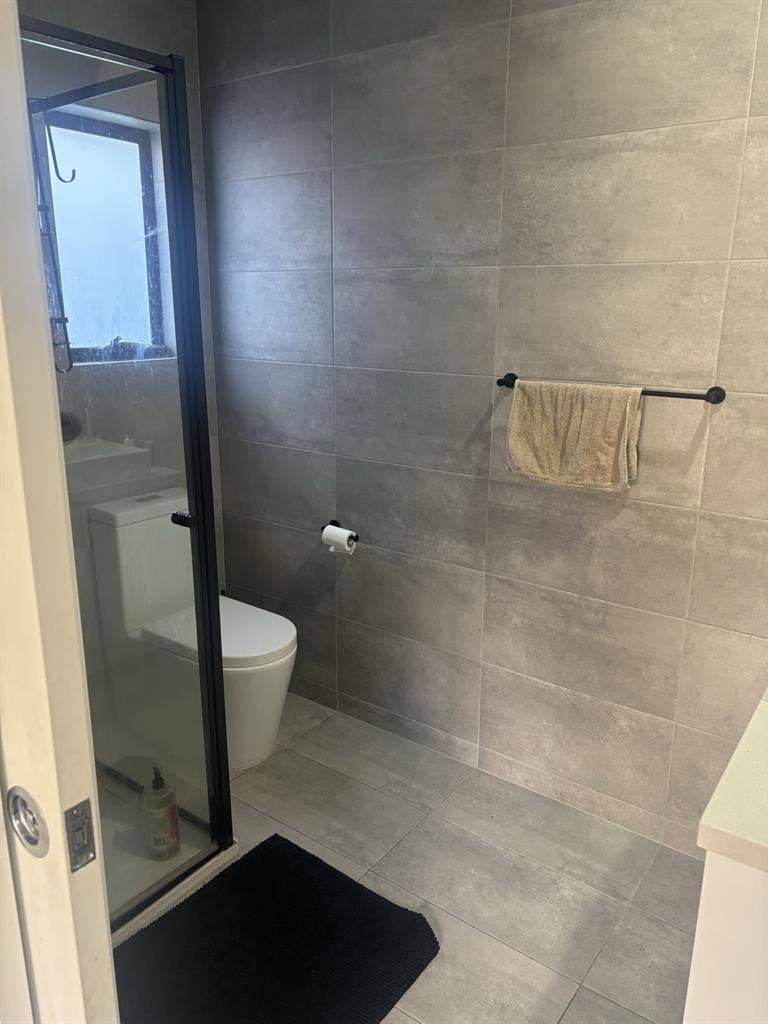 ROOM FOR RENT HEIDELBERG WEST