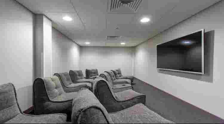 Westwood Ensuite Near Warwick £