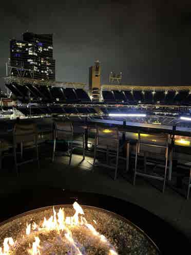 $2k a month luxury amenities DT SD