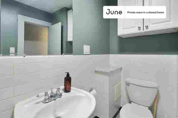 4 BR in Boston