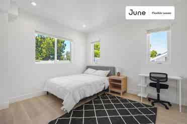 4 BR in Los Angeles