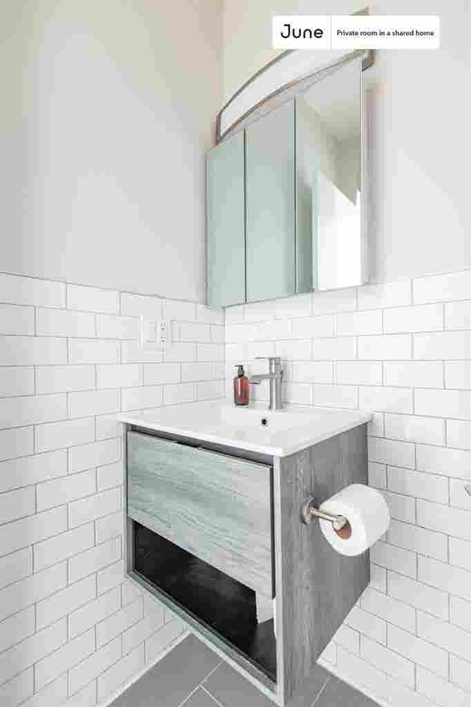 5 BR in New York City