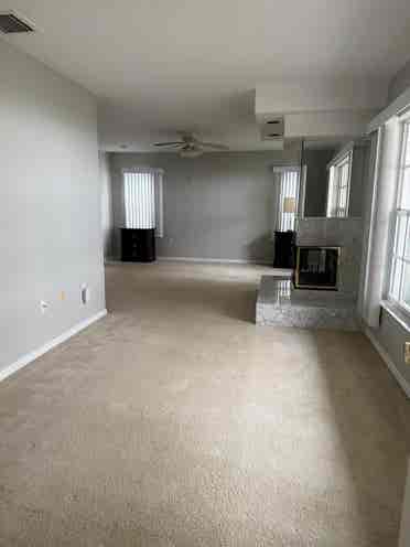 Lakefront Living!