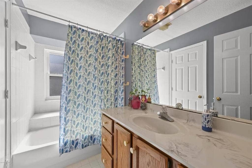 Private bedroom