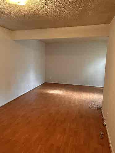Large Bedroom in quiet home