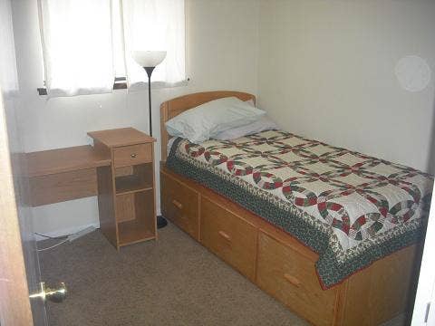 Furnished room for rent