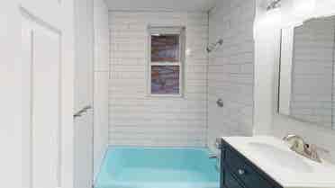 1 BR in Boston