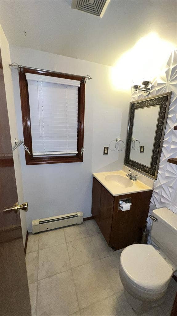 2 private rooms for rent !!