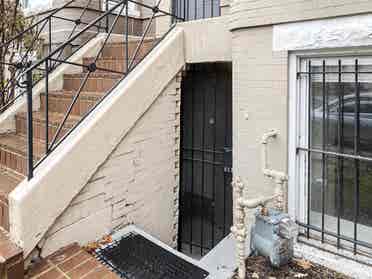 2 BR in WASHINGTON