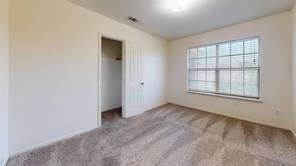 6 BR in Fort Worth