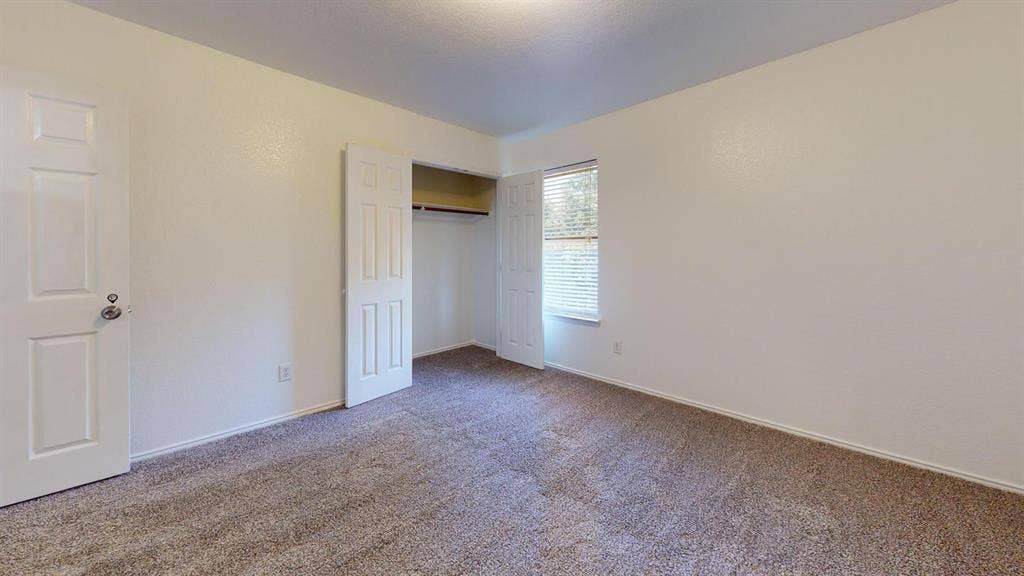 6 BR in Fort Worth