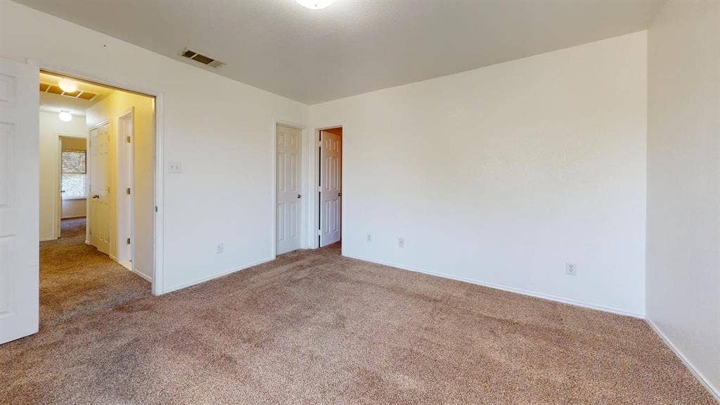 6 BR in Fort Worth
