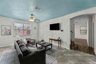 6 BR in Fort Worth