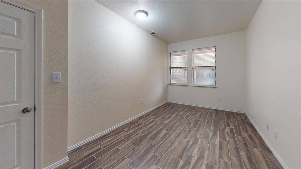 6 BR in Fort Worth