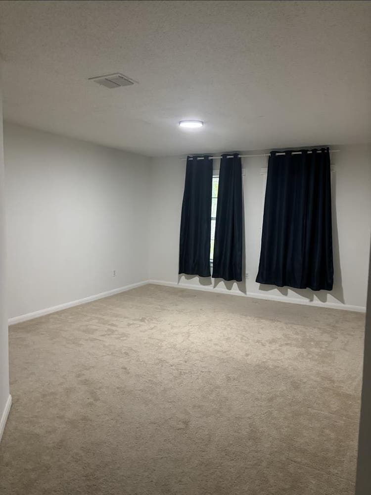 Couple looking to rent out room