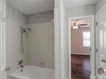 Beautiful BA Condo
