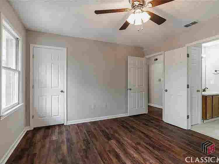 Beautiful BA Condo