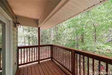 Beautiful BA Condo