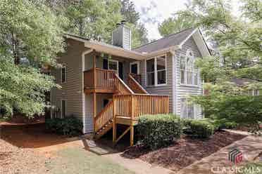 Beautiful BA Condo