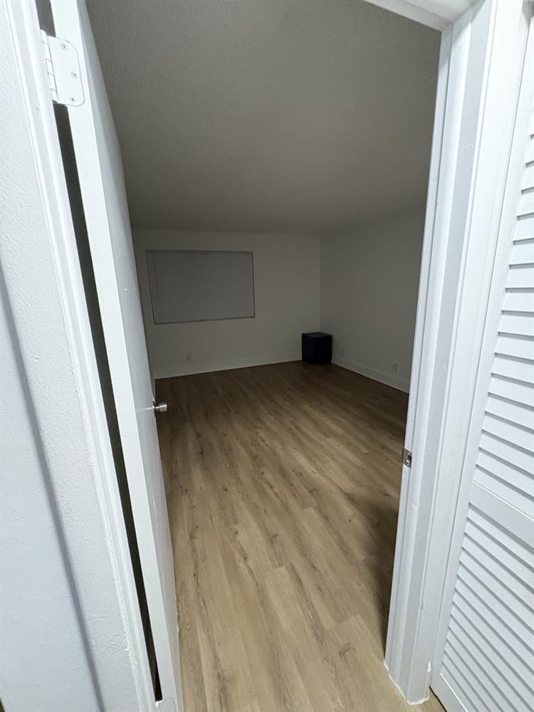 Room for rent