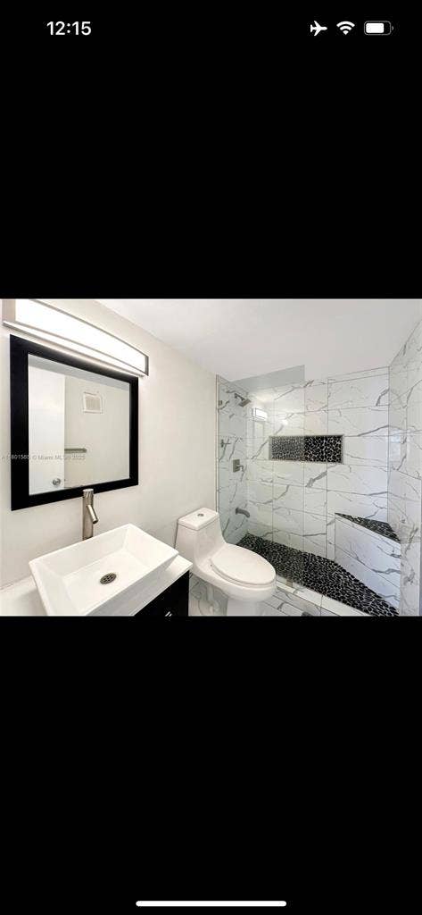 Room for rent in Eastern Shores