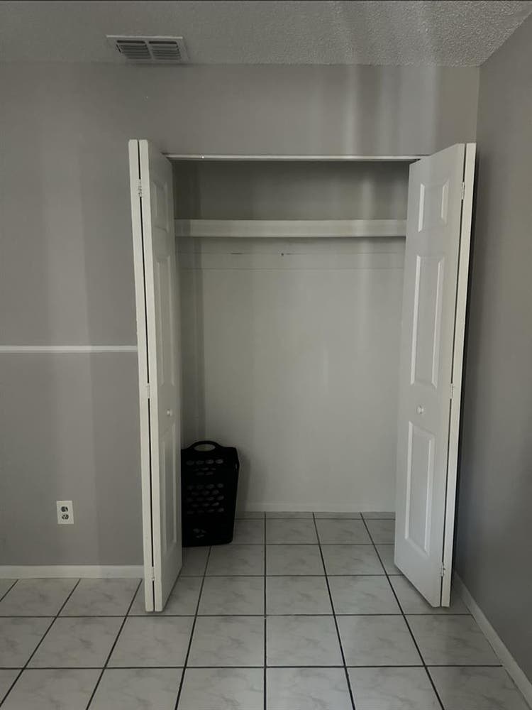 Room for rent in Orlando