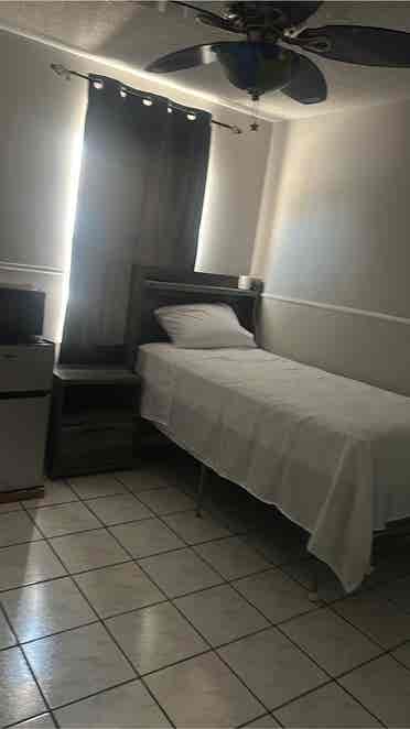 Room for rent in Orlando