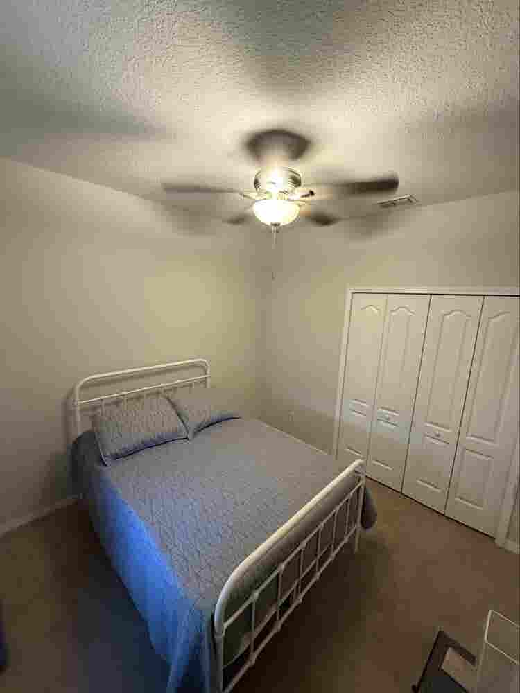 Furnished  Room for Rent