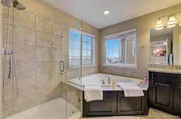 Master Bedroom for rent in Parker