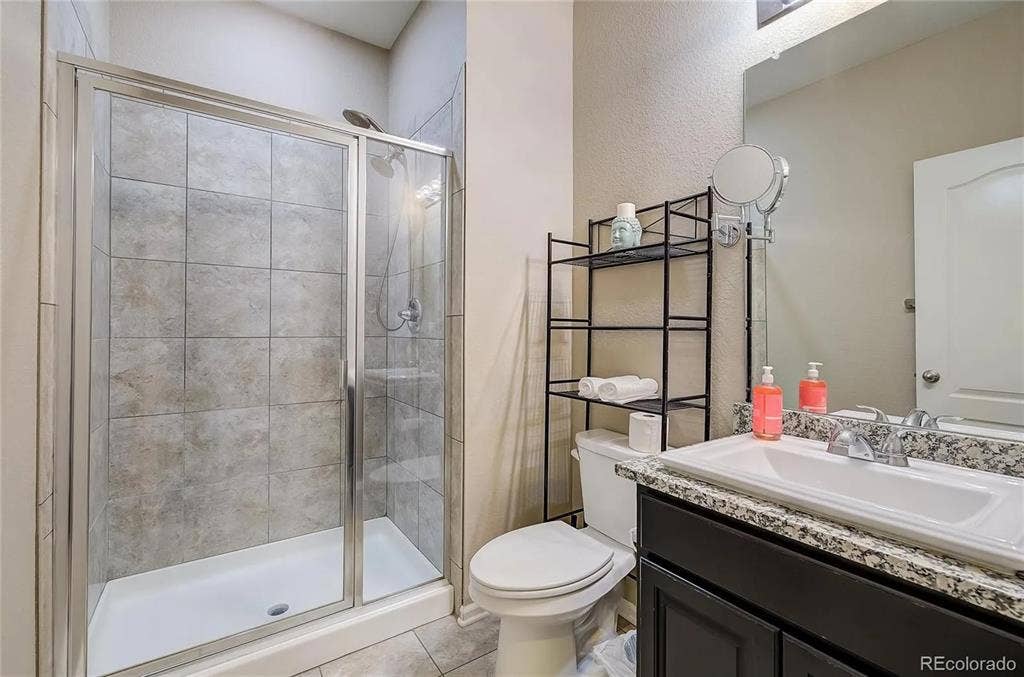Bedroom with Private Bath, Parker