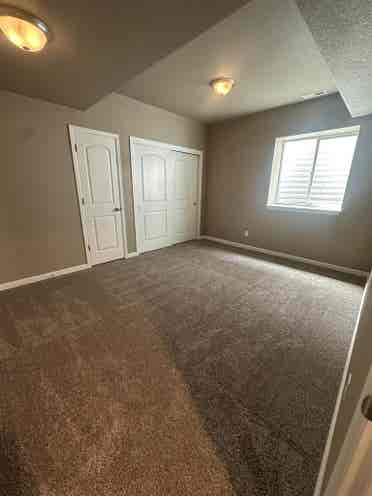 Bedroom + private bathroom Parker