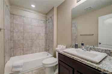 BedRoom+shared bathroom Parker CO