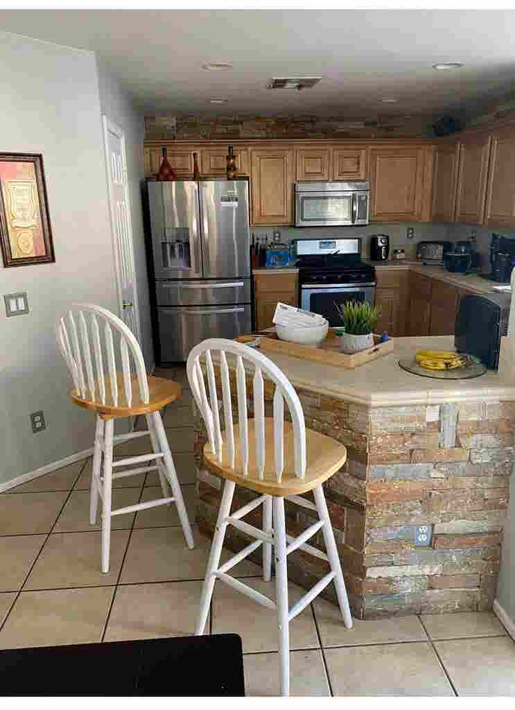 Room for rent in a shared house