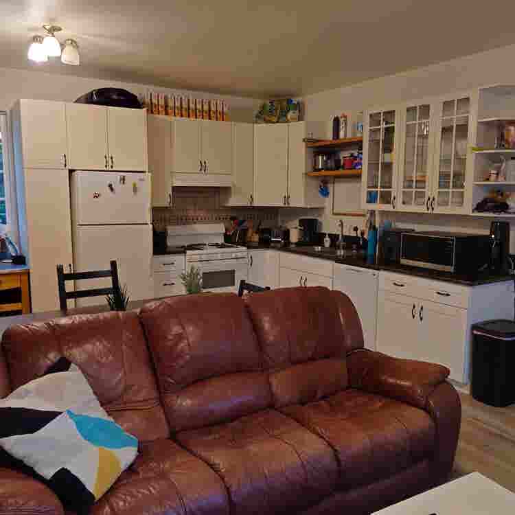 Room Available Now  - Culver City