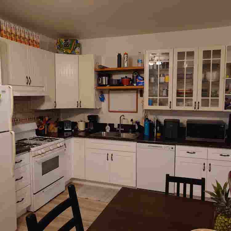 Room Available Now  - Culver City