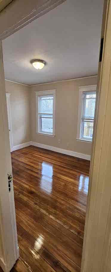 6 min walk to T Jamaica plain