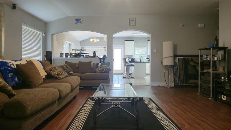 Room in Avery Ranch