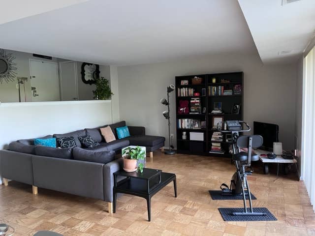 Unfurnished room for rent to female