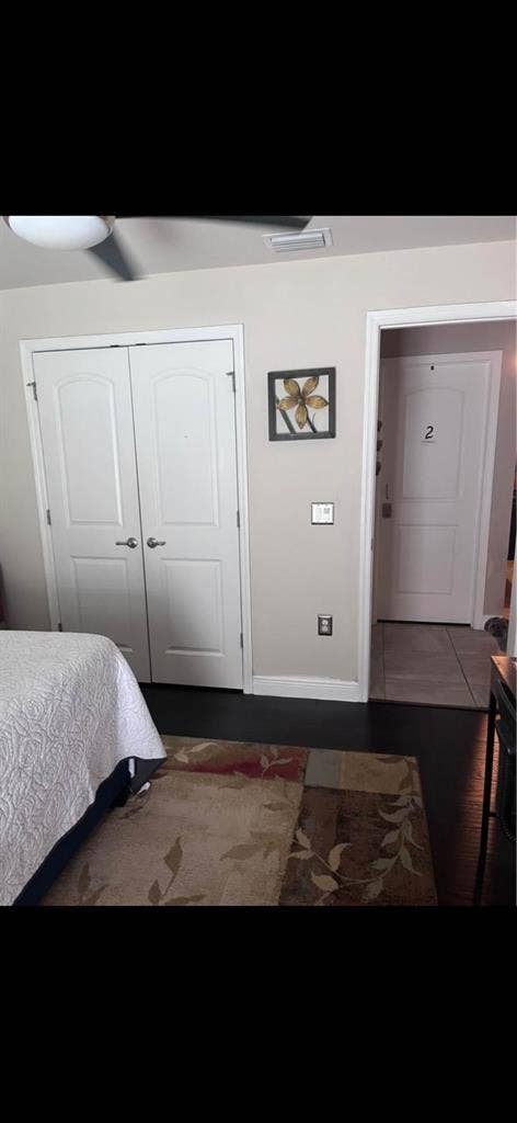 1 clean and modern furnished room